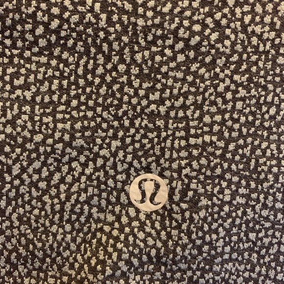 Lululemon jacket - Picture 3 of 4